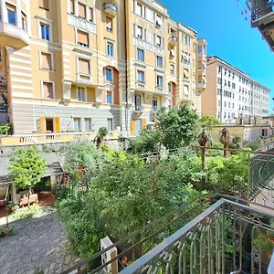  Appartement L'alcova B&b, A Due Passi Dal Centro Italie